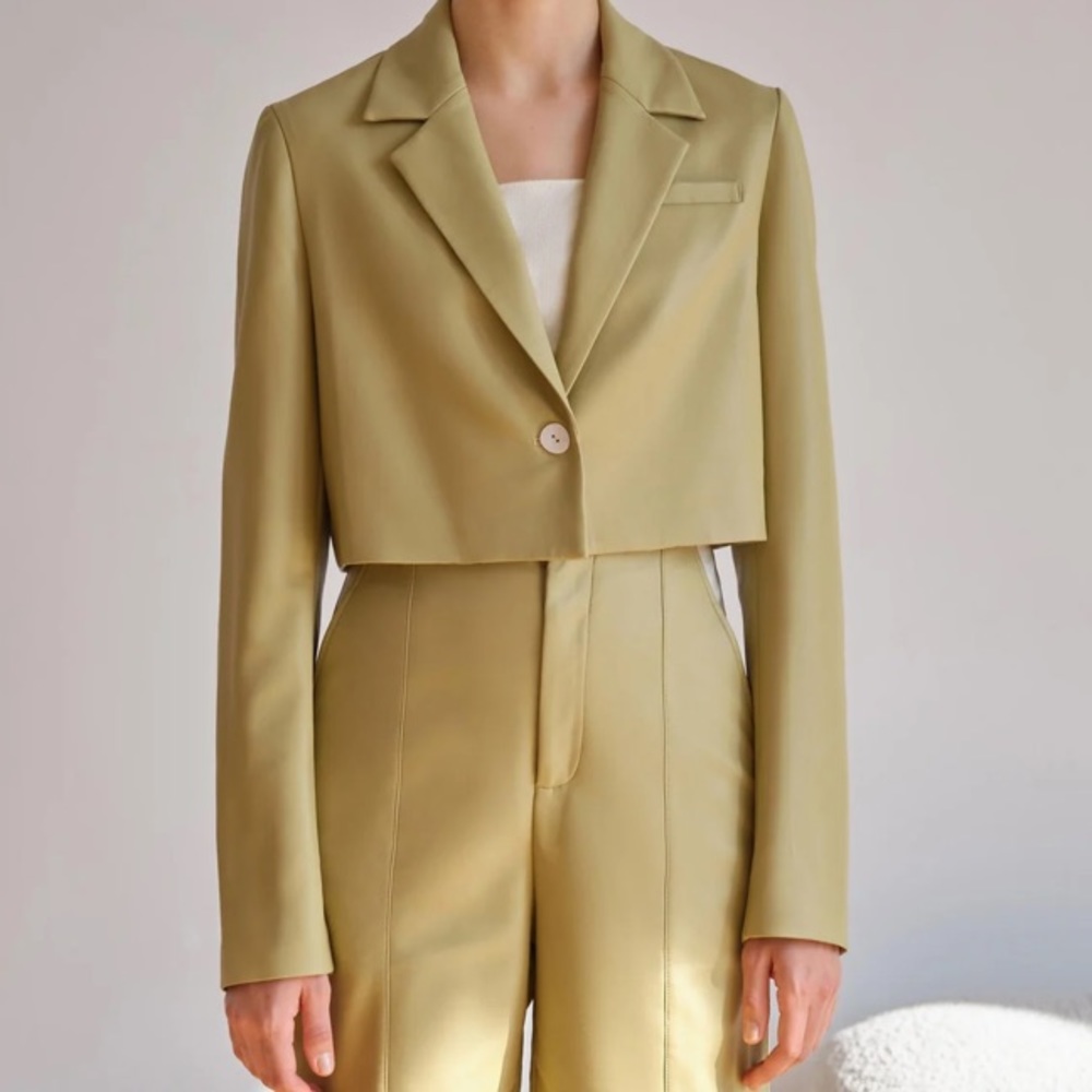 EUC W.Awake cropped vegan leather blazer Size XS green